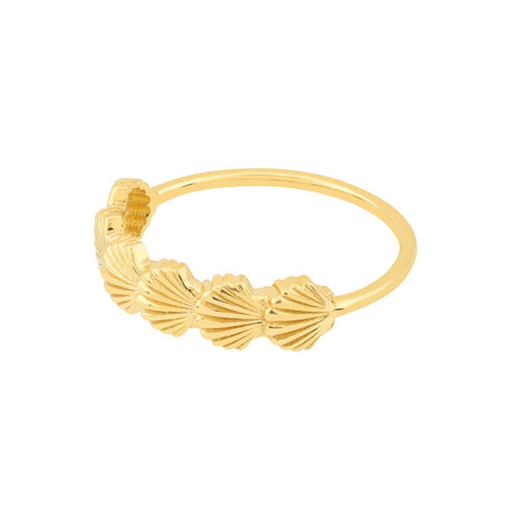 14K Gold Ring, Ring Collection , Scallop Seashell Ring,  This stunning Scallop Seashell Ring from Diamond Origin effortlessly pairs fashion and elegance. Crafted from 14K gold, this fashionable and trendy ring is perfect for any occasion. Wear this stunning piece of jewelry in confidence knowing you are wearing a high-quality piece from an ethical designer.  Elegant, fashionable, and trendy gold ring,  Gold ring from Diamond Origin,